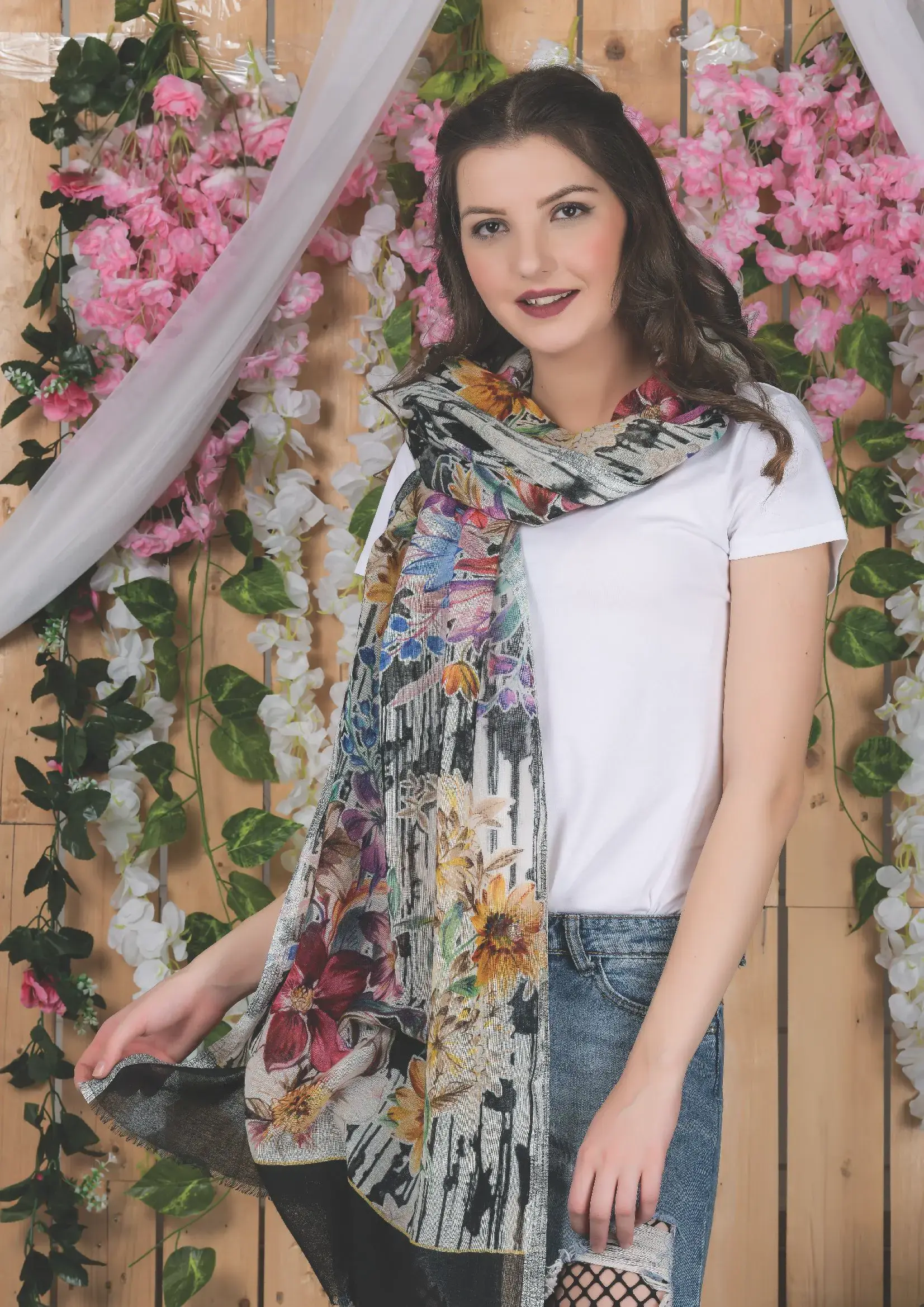 Wool Lurex (Both Side Border)